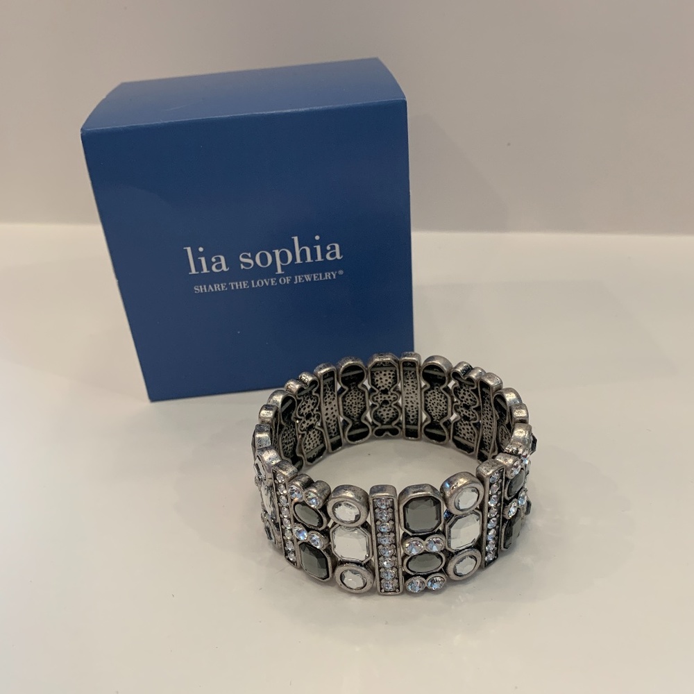 NWOT Lia Sophia Stretch Party Favor Bracelet